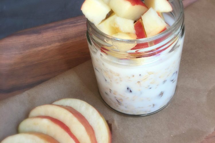 Healthy On-the-Go Muesli Cereal (The Real Overnight Oats)