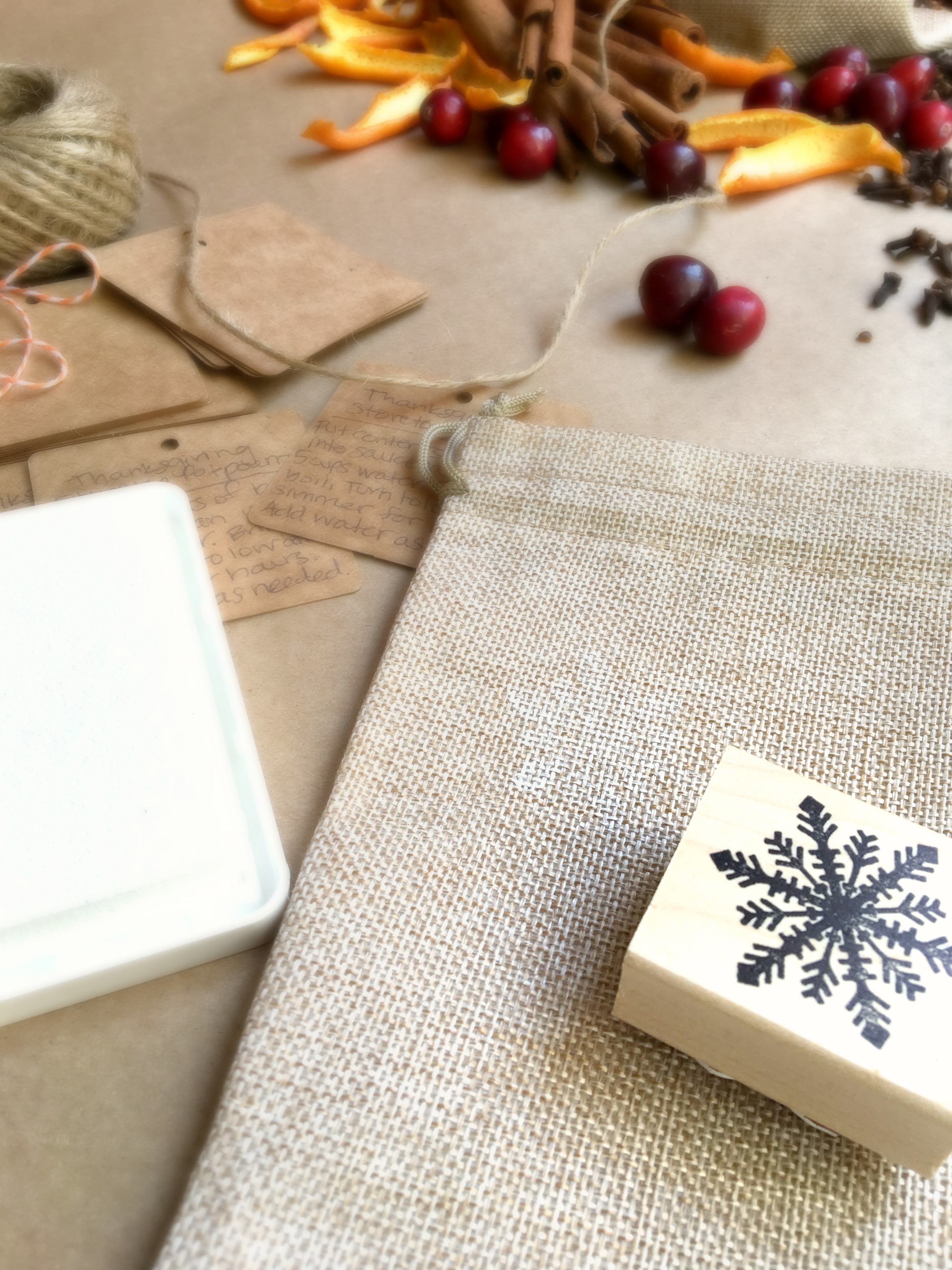 simple holiday stovetop potpourri