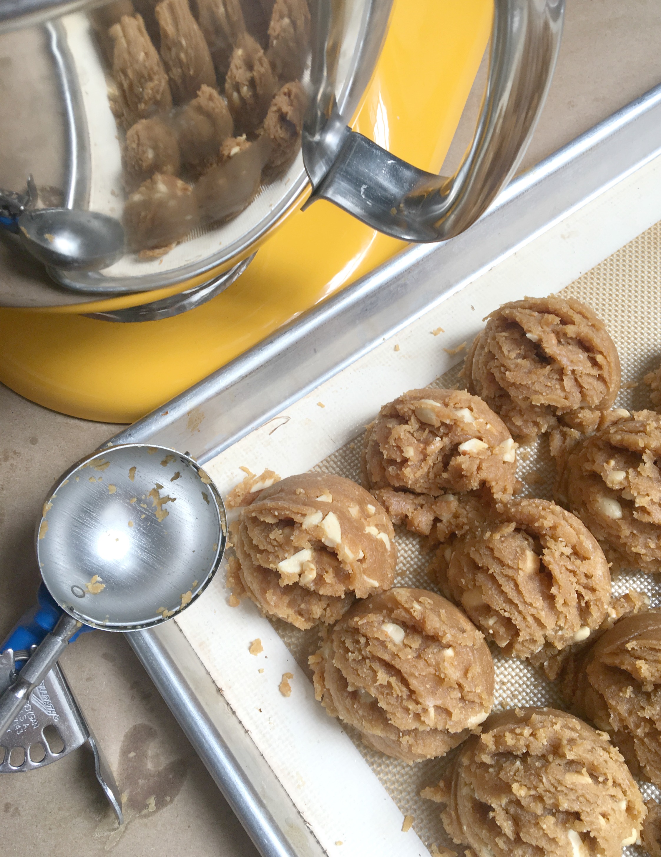 Perfect Peanutty Peanut Butter Cookies